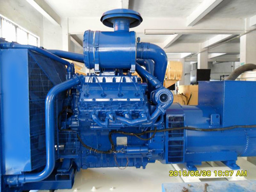 重兴镇劳斯莱斯发电机组