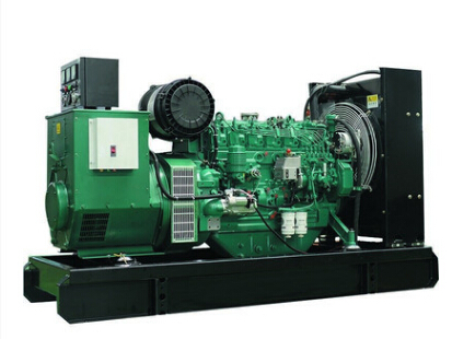 重兴镇上柴200kw大型柴油二手发电机组